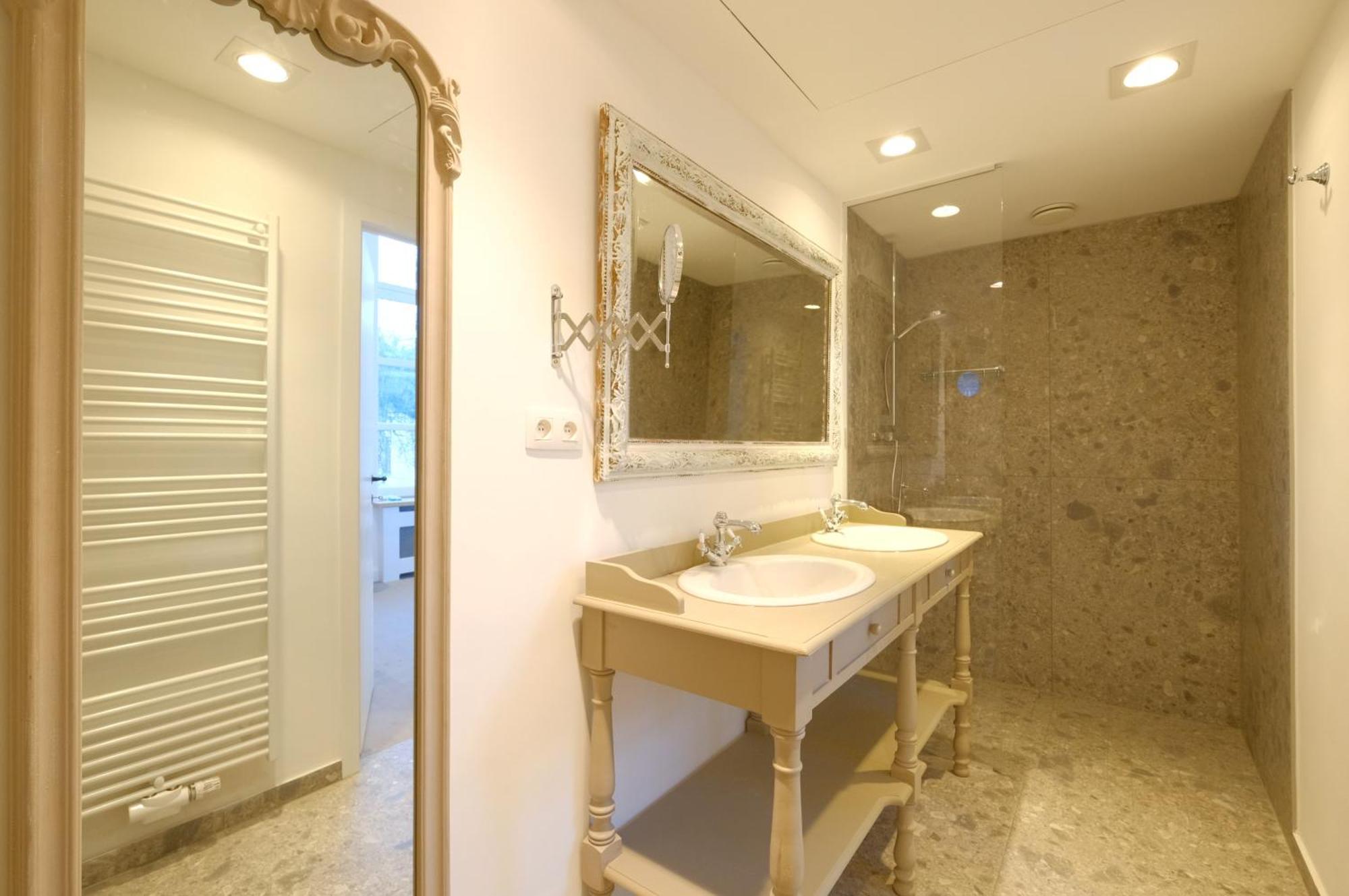 מונס Room Jade - La Maison De La Duchesse De La Valliere - Parking Prive מראה חיצוני תמונה